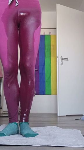 2. Time wetting in same leggins   Clip 1