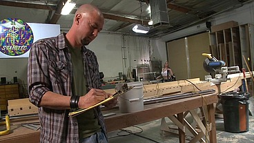 Avy Scott Has A Lot Of Fun Fucking The Sweaty Warehouse Men