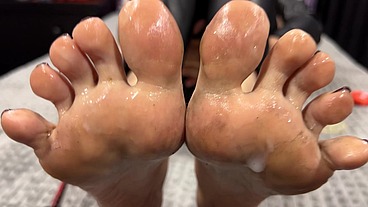 Dirty feet and lot of cum for cuckold POV