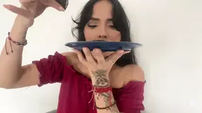 STEPBROTHER &mdash;  CAN YOU HELP ME BY PUTTING CREAM ON MY COOKIES? - PORN IN SPANISH