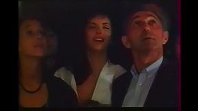 Alter man begrapscht frau an neujahrs feuerwerk