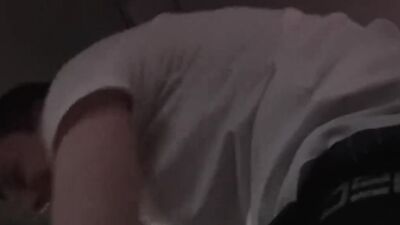 Skinny twinks are having a threesome on the back seat of that car