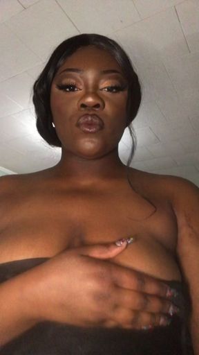 Tit Tease (DOMINATRIX EXPLICT)