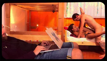 Daphne Klyde & Pint Eastwood: Hostel Encounter Smooth streaming