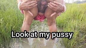 Your Nomita Boudi Outdoor Pee and I Inserted My Finger Into Her Pussy and Fingered Her.