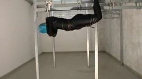 Lycra Boyfrend self-servitude suspension