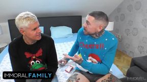 Card Games Turn Ino Into a Squirting Anal Creampie Machine for Christmas