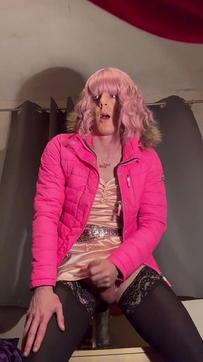 Jess Silk Rides Dildo