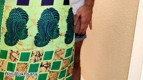 Indian Desi Neighbour Aunty Fucked by Lover in Hotel Room with Big Penis