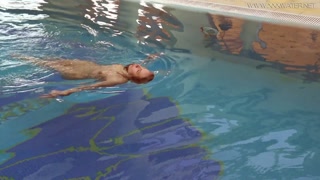 Watch Lina Mercury in red lingerie underwater