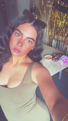 Amateur Indian GF shows off her big tits and tight ass