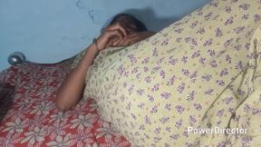 Bhabhi ko raath me bhulakar chudai kiya