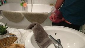 Big Donut Monster Pumping