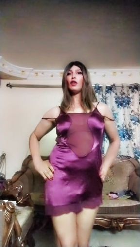 Dancing Arab Shemale