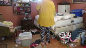 Naught fat girl has to clean her room but no one said she