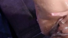 HOT LATINA AND HER CRAZY ORGASM