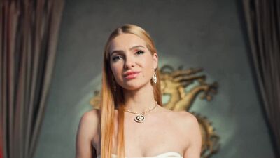 BLACKED Vanna & Little Dragon share a BBC in anal threesome