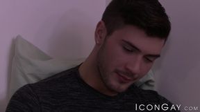 Tempting roommates Justin Dean and Zack Grayson have anal sex in their room