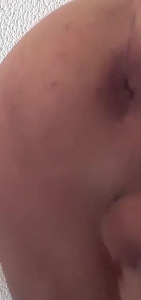 Horny Bitch Cums