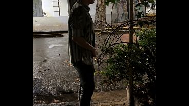 Risky Extreme Couple Jerk Off Outdoor in Public under the Rain (Very Romantic)