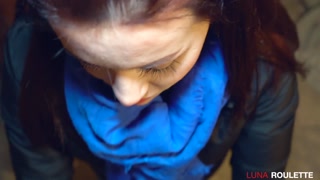 The stranger helped, after that she did a blowjob and ate cum/ LunaRoulette