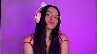 Franchesca enjoys sucking and dreams of getting fucked in her ass