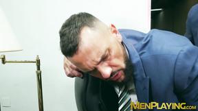 ”Girl ViciousMen screwed the tight hole of his employee Andrea Suarez”