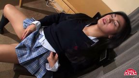 Japanese TS beauty Honey strokes it!