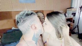 FANTASTIC TRIO OF DELICIOUS KISSES IN THE ORGY - BY RAQUEL FISHER, ISABELITA AND BRENDON CLARK - CLIP 2