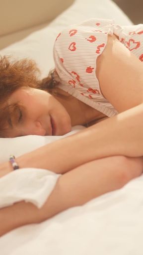 My Boyfriend Woke Me up by Doing Creampie