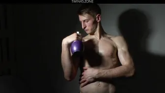 Muscle Flex Casting Jan Rocek Solo Handjob