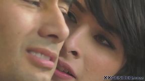 Sixtynining tranny in heels bangs ass