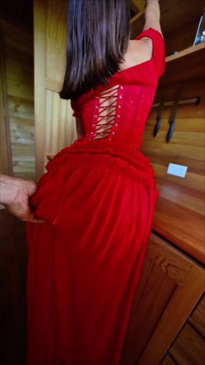 Petite Colombian girl grinding a big cock while twerking at glamping!!