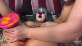 OILY CLOWN CUM