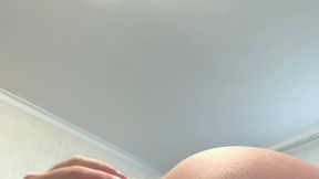 Video uploaded by @evabloom @Teasing & #Shaved Pussy #Brunette #Solo #Big Ass gratis porno clips | Tik.Porn