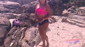 tranny sucking lots of guy at the public beach