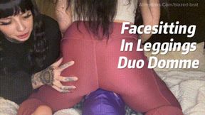 Facesitting in Leggings, Duo Domme