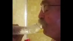 Old Florida Man Enjoys Dildo Action In Steamy Solo Session
