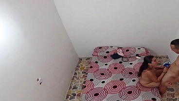 INVITO A MI CUÑADA A MI HABITACION Y LE DESTROZO EL CULO SIN AUTORIZACION