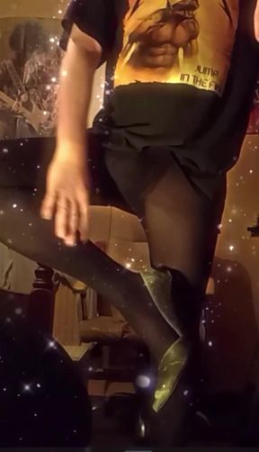 Mistress Hollycd Does A Hot Striptease