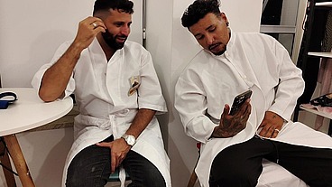 Dois irmãos safadão massagista pegou anã e fudeu gostoso