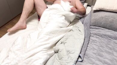 Cum in Unfaithful Stepmom's Mouth After Intense Fucking Before Christmas Party - English Subtitles