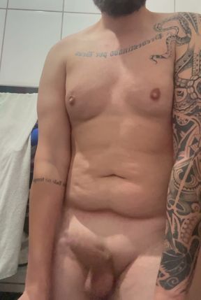 Young looking for hot women