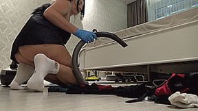 clear the floor of things m