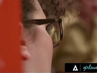 LEG TRIBBING OF HAWT WHITE SEX FEMALE-DOM BY A EBONY BEAUTY & BRUNETTE HAIR BEAUTY THEN EATS HER OUT FROM UNDERNEATH DURING THE TIME THAT TRIBBED face riding like bronco