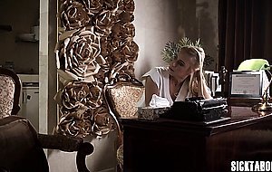 Blonde MILF Nikky Thorne had an urge for hardcore sex and ass penetrating