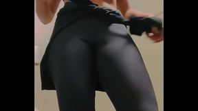 SEXO NO BANHEIRO DA ACADEMIA GRELUDA ROSA VERMELHA