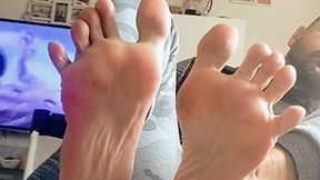 Removing My Sweaty Socks and Showing My Bare Soles at Home (Male Foot Fetish)