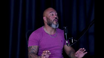 Morena safada mostrou os piercing nos seus peitos, e disse se masturbar seis vezes - Indiazinha (WATCH ON: SHEER/RED)
