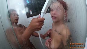 eu e amiga passamos dos limites e nao resistiu ao rabo gigante dela - alice chilena